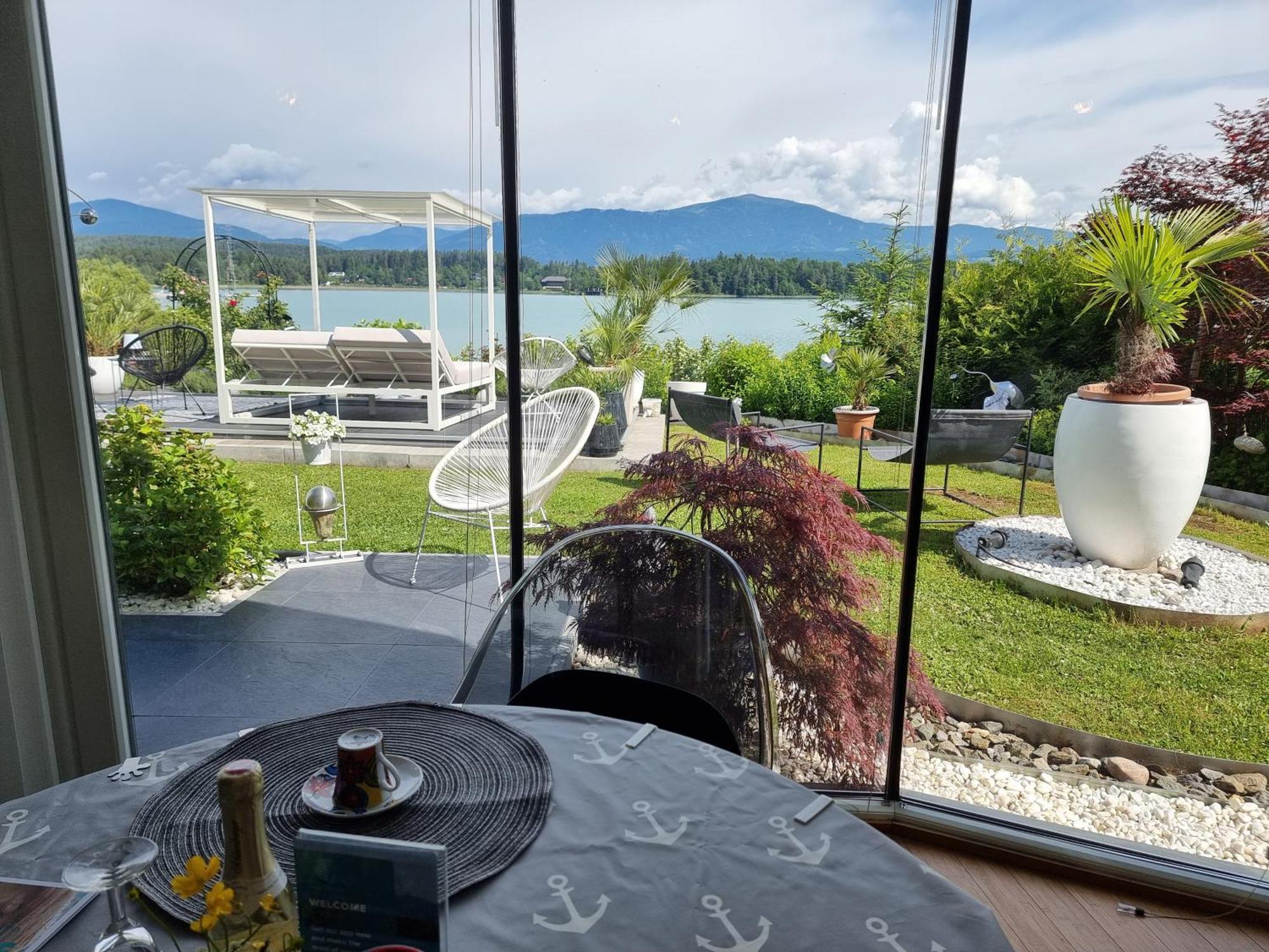Lakeside Apartments - Adults Only Faak am See Rum bild